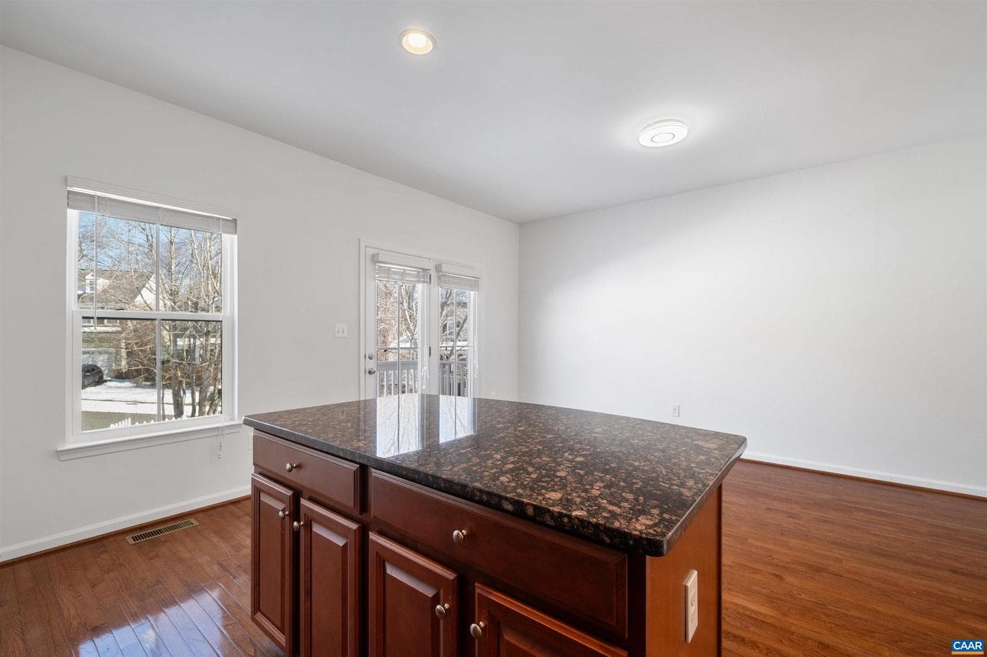 1511 Wickham Pond Dr photo 20