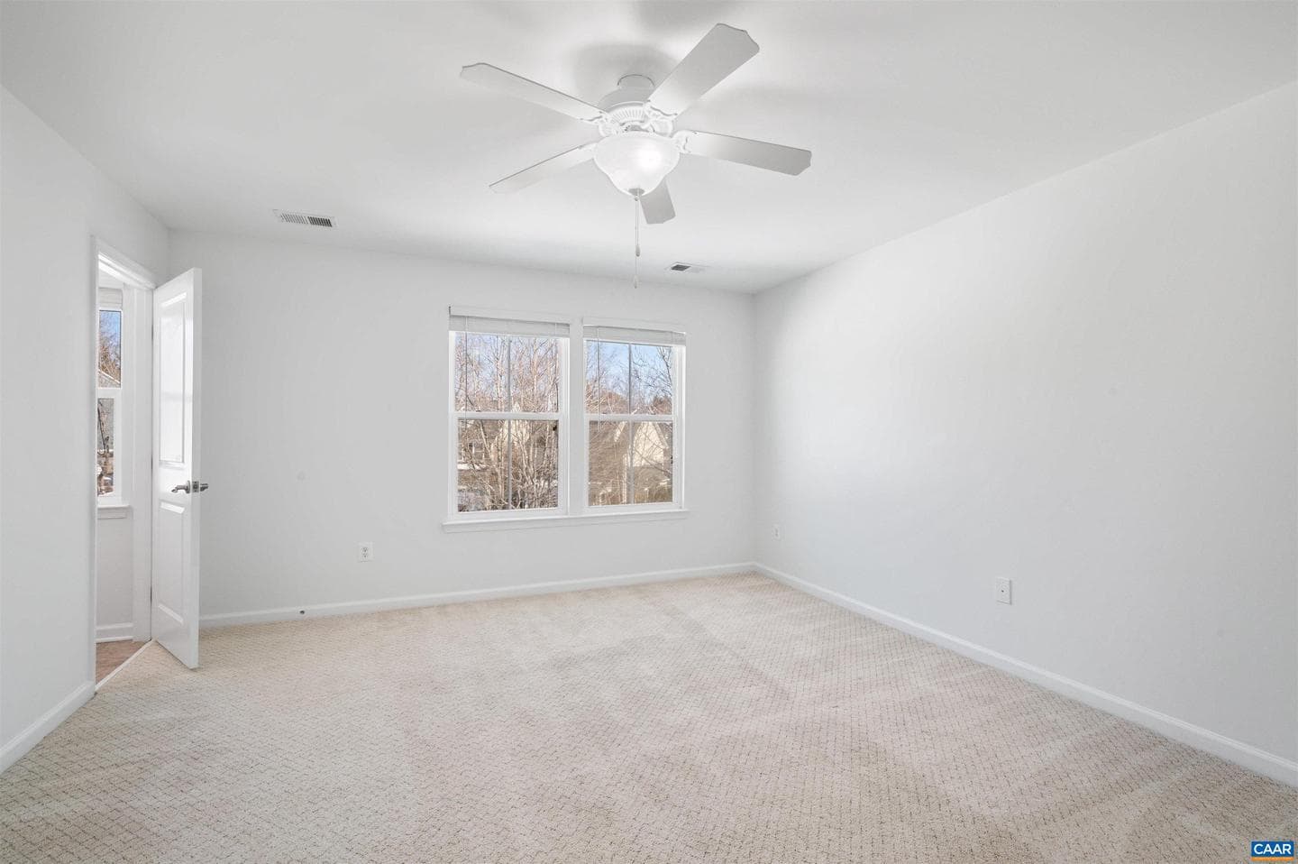 1511 Wickham Pond Dr photo 26