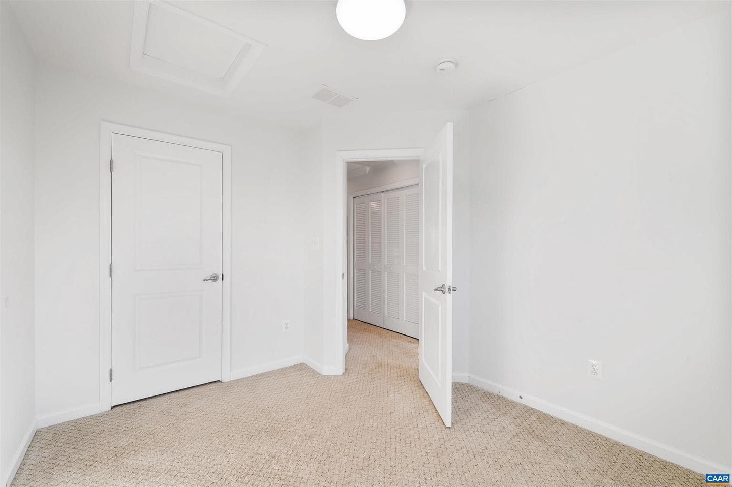1511 Wickham Pond Dr photo 37