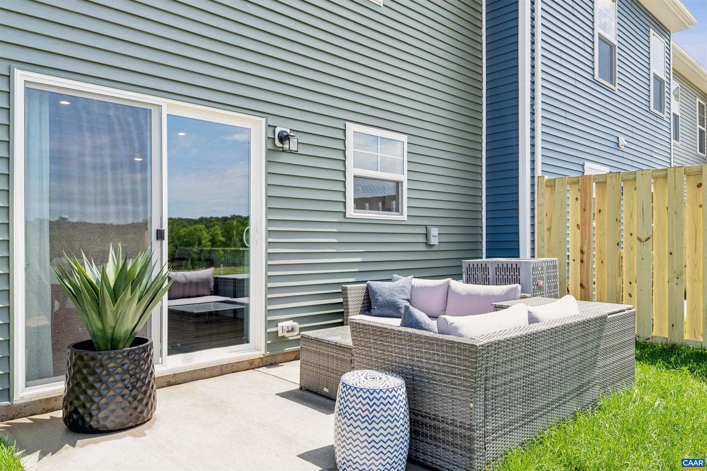 76 Sophie Kathryn Dr photo 2