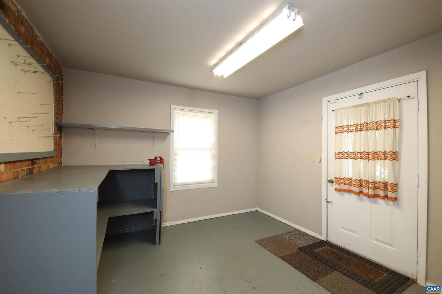 1004 Coleman St photo 36