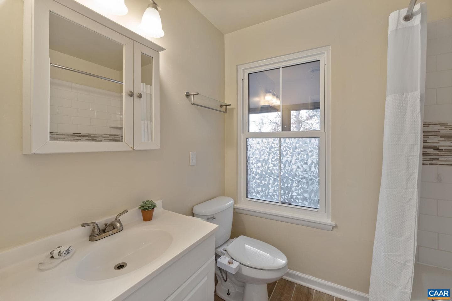 782 Merion Greene photo 15