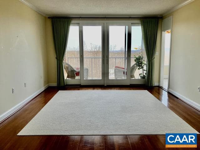 500 Crestwood Dr #2306 photo 5