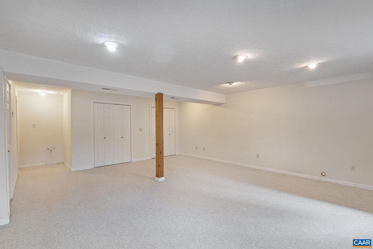 7 Englewood Dr photo 25
