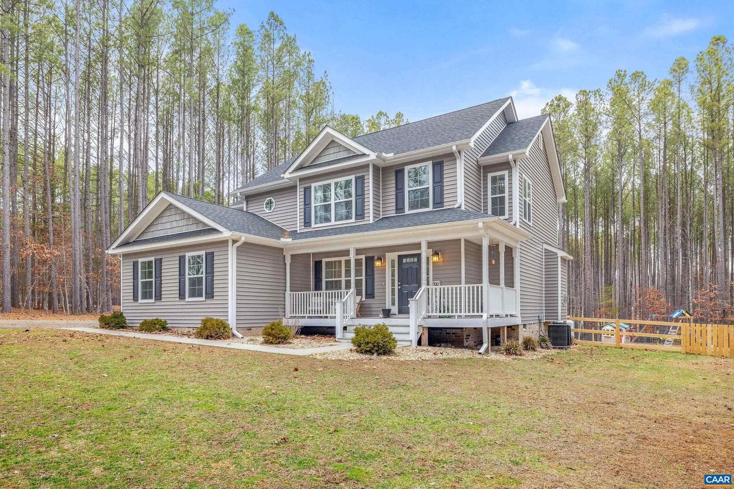 366 Country Creek Way photo 2