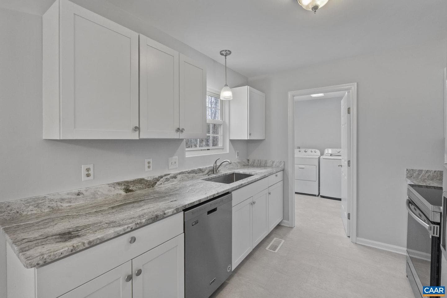 32 Brougham Rd photo 23