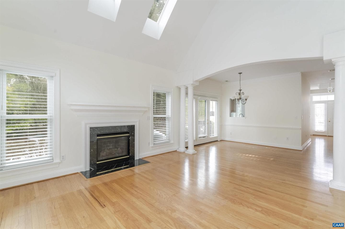 1202 Stonegate Way photo 10