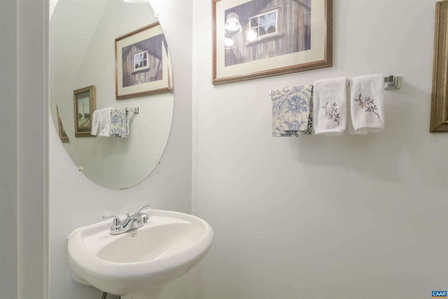 1202 Stonegate Way photo 32