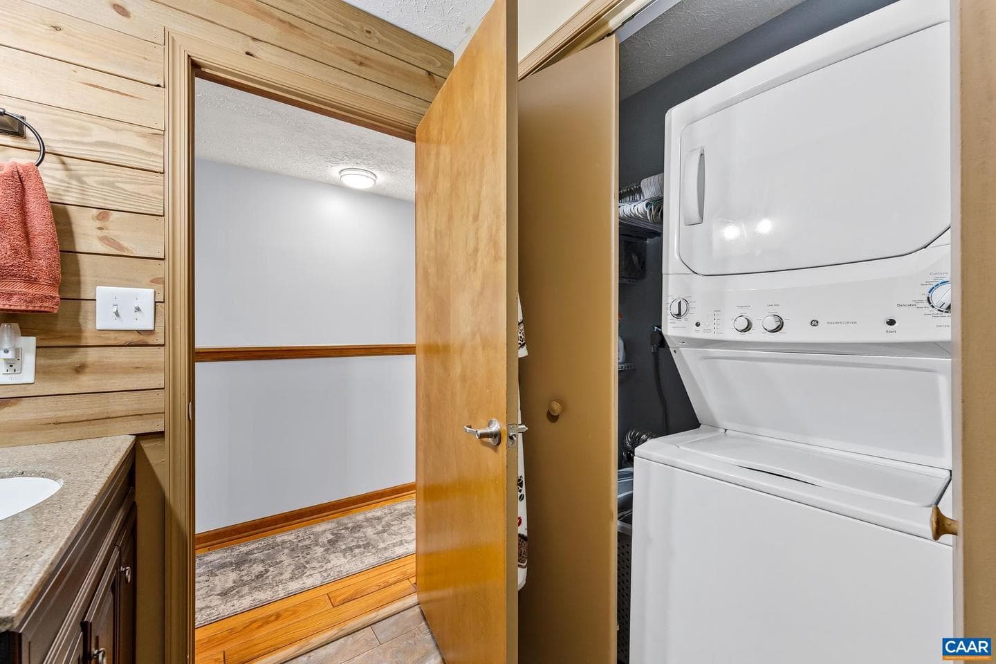 16 Chickasaw Pl photo 18