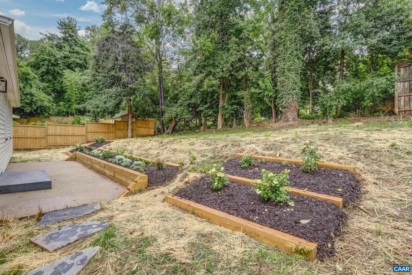 1623 Mason Ln photo 3