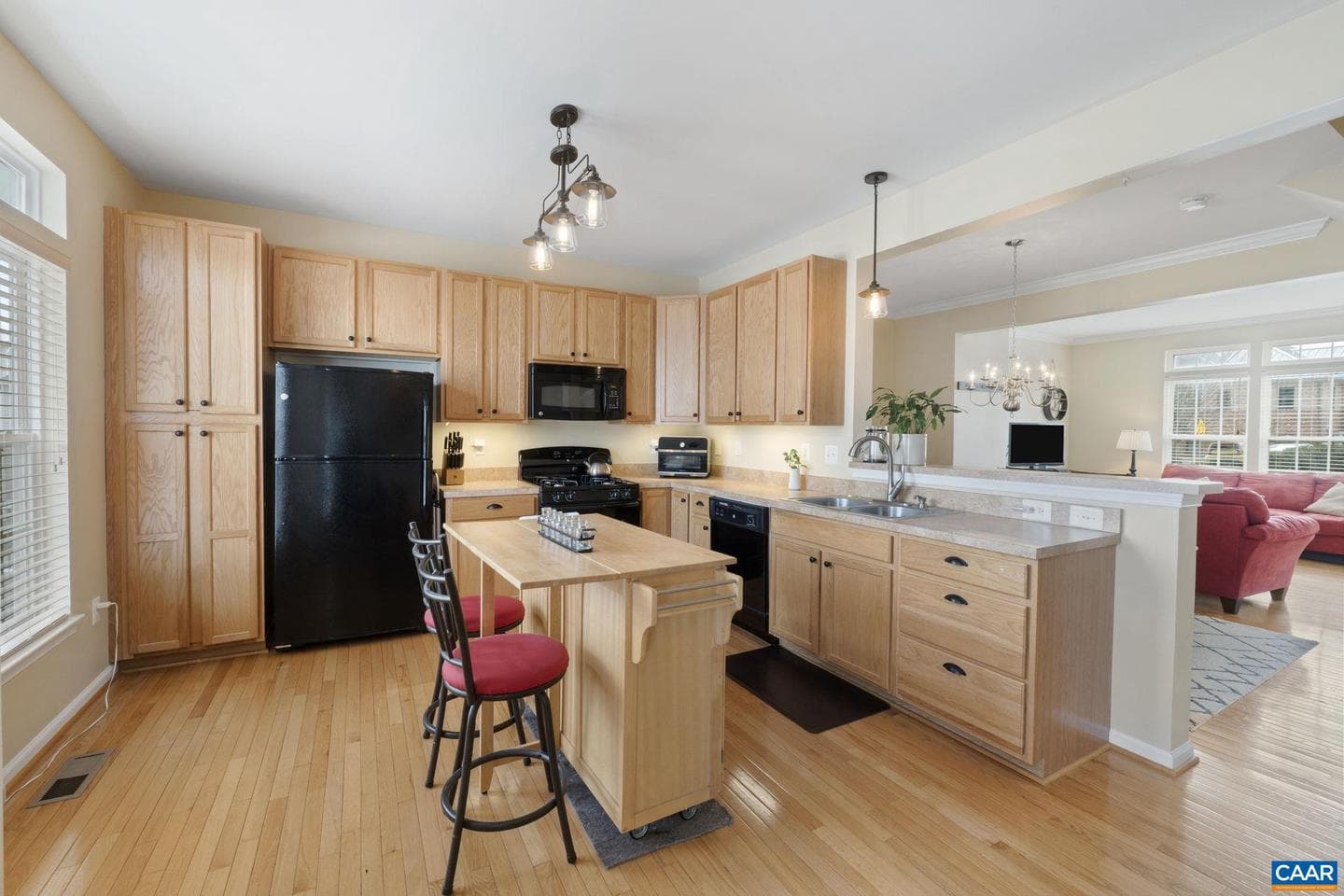 343 Rolkin Rd