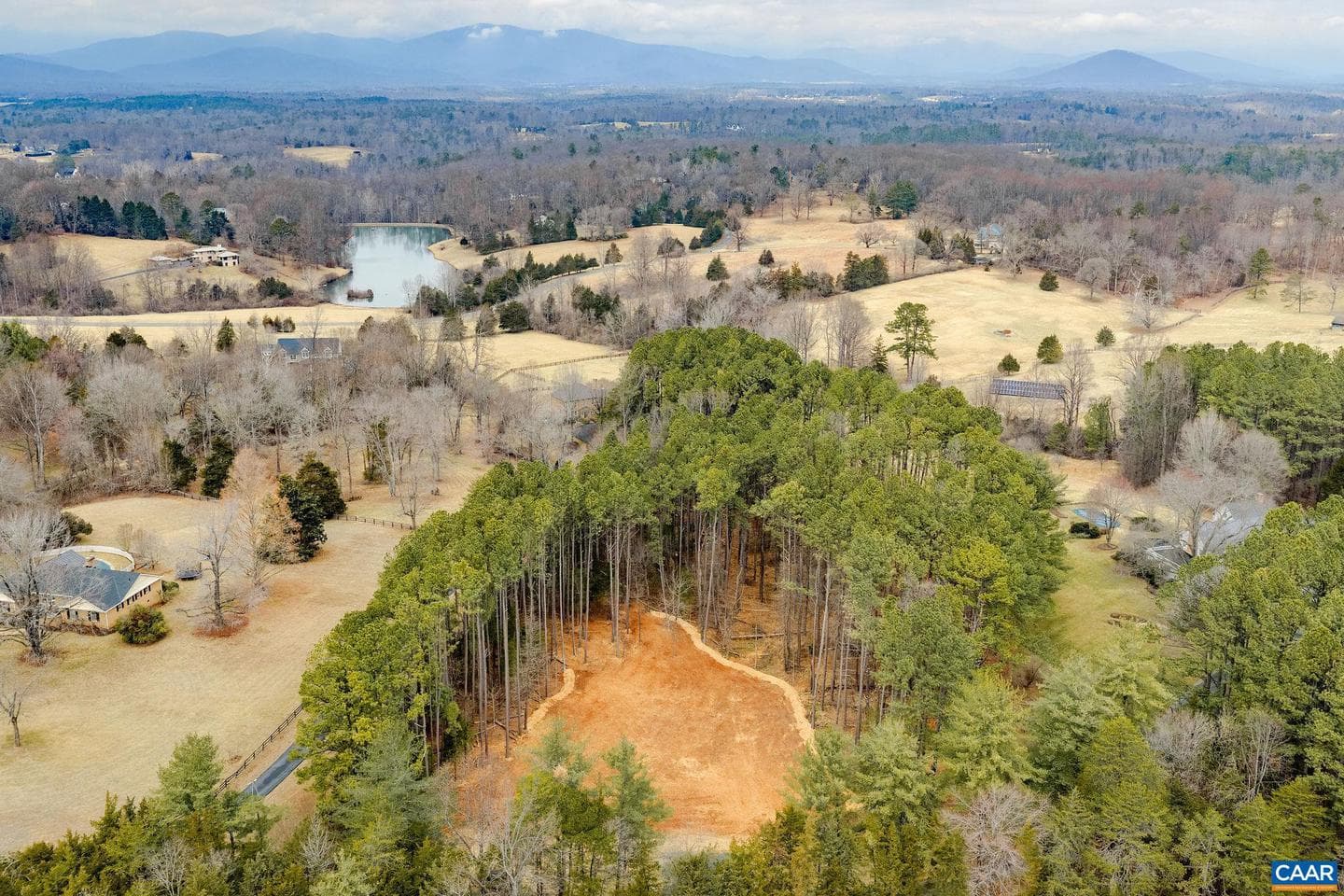 3.12 Acres Tbb Garth Rd photo 4