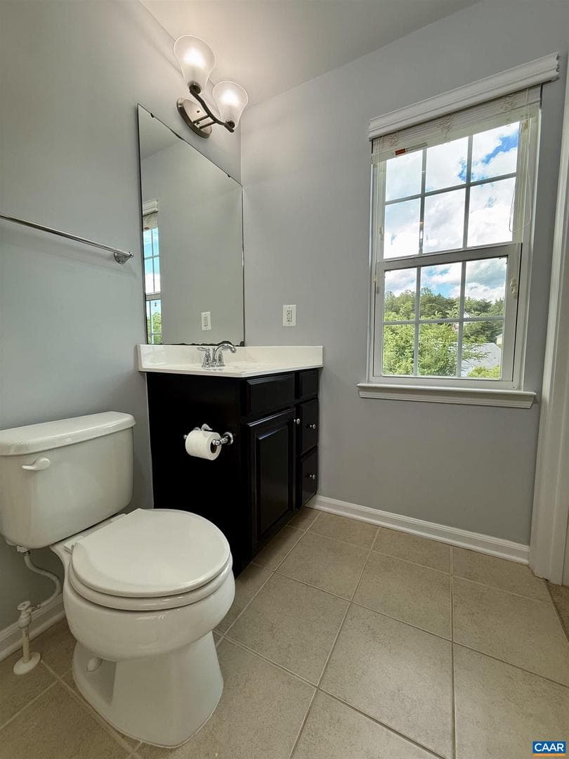2176 Whispering Hollow Ln photo 20