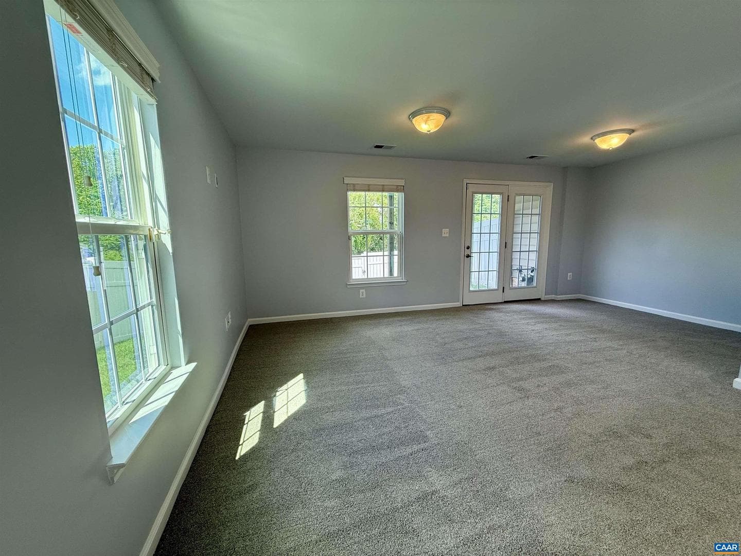 2176 Whispering Hollow Ln photo 32