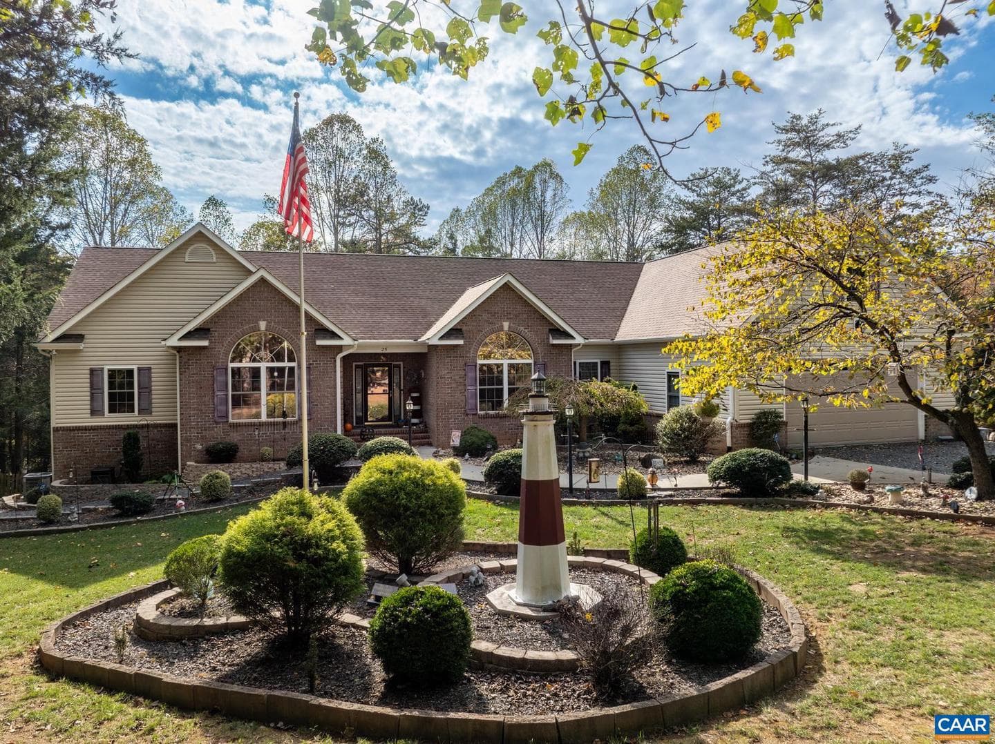 25 Acre Ln