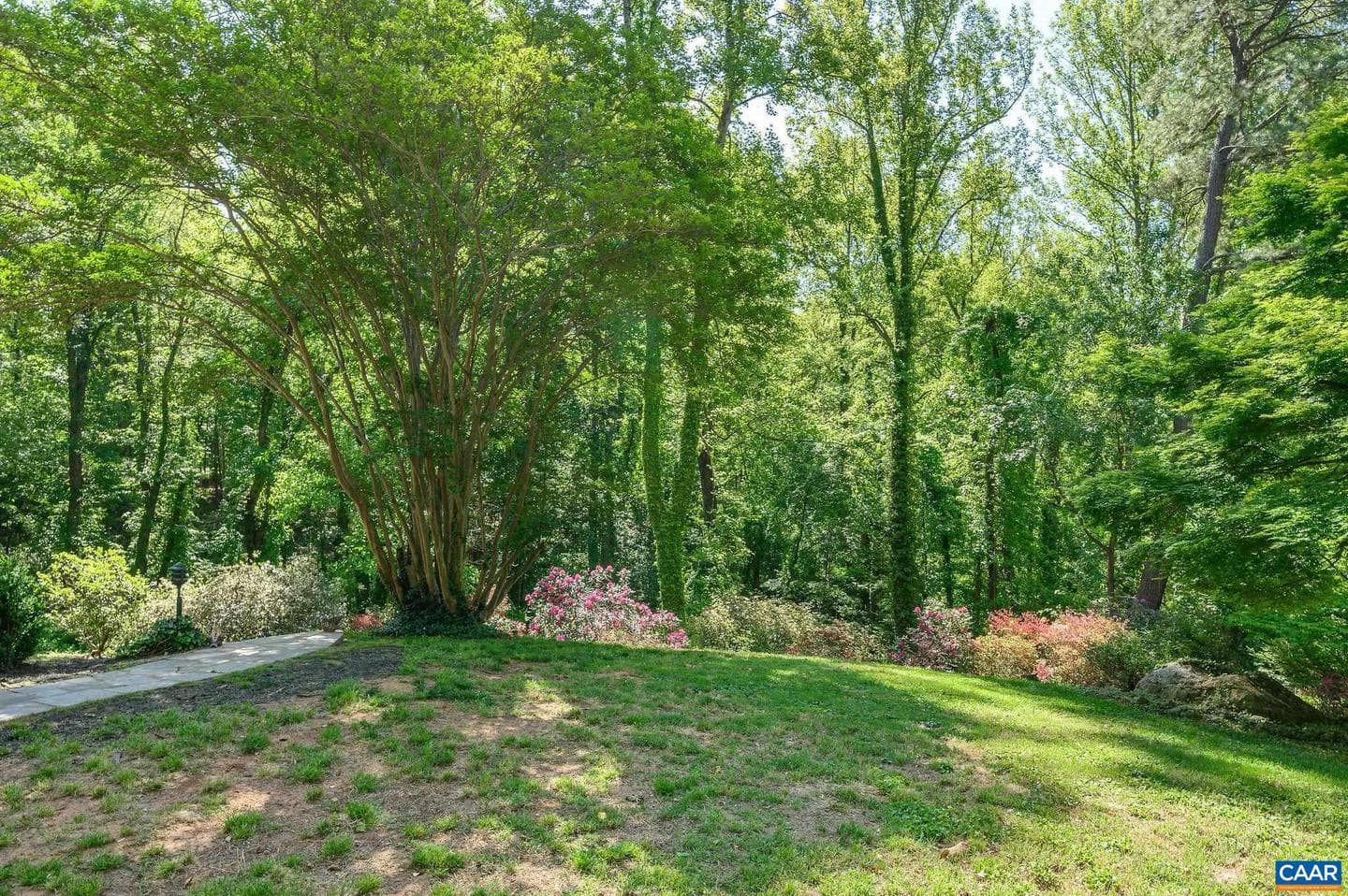 21 Deer Path photo 32