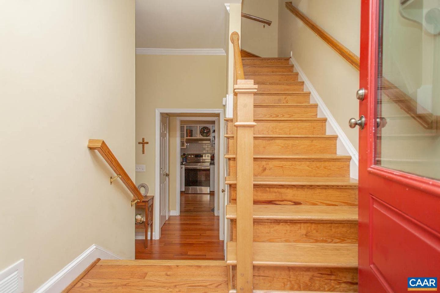 1107 Rugby Rd photo 3