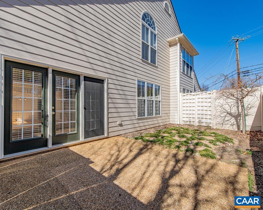 1315 Gate Post Ln photo 34
