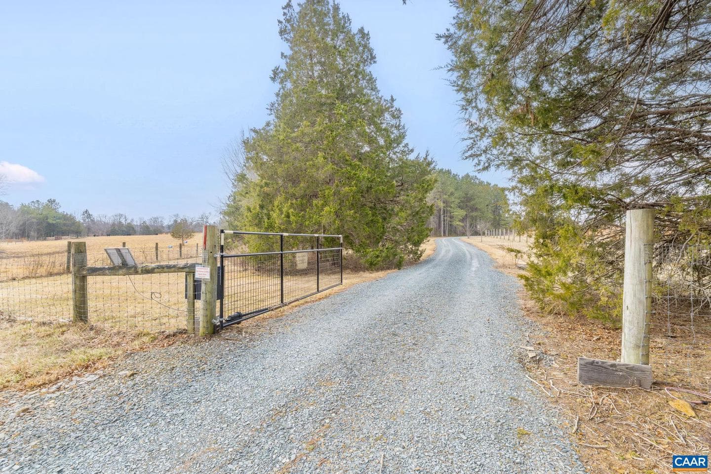 12048 Louisa Rd photo 6