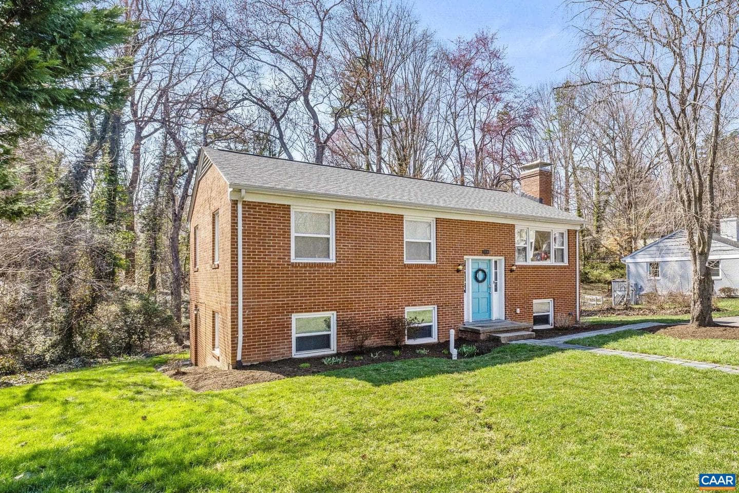 2310 Wayne Ave photo 45