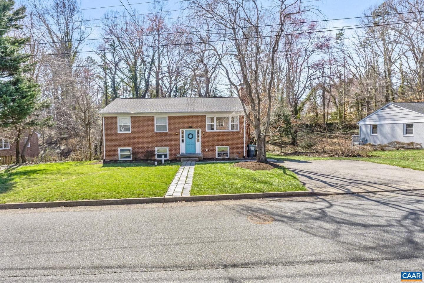 2310 Wayne Ave photo 46