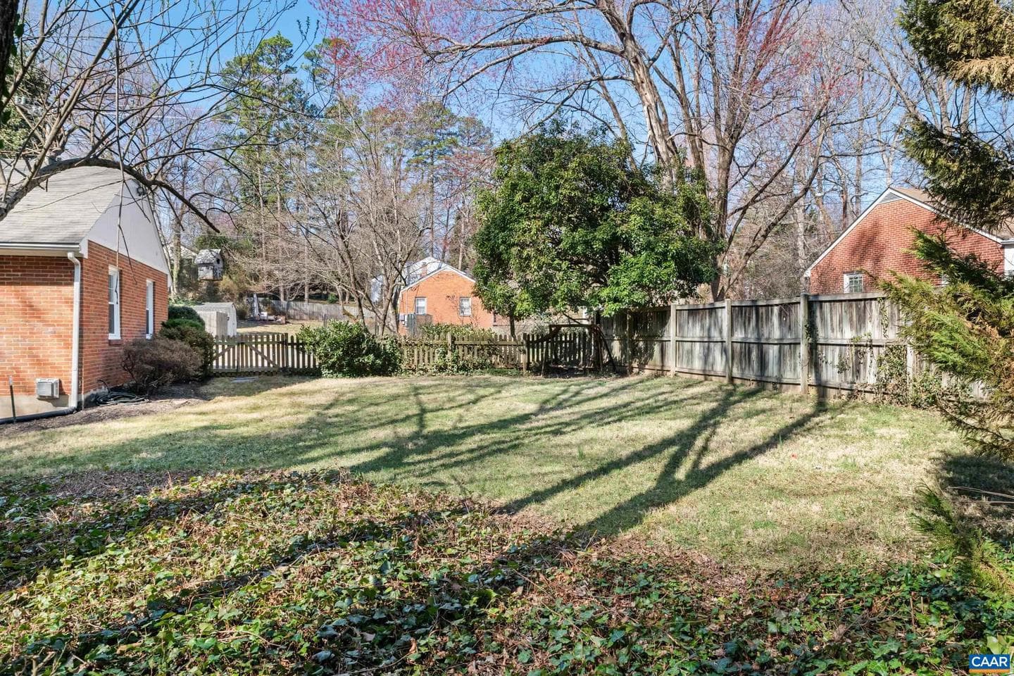 1216 Sherwood Rd photo 43