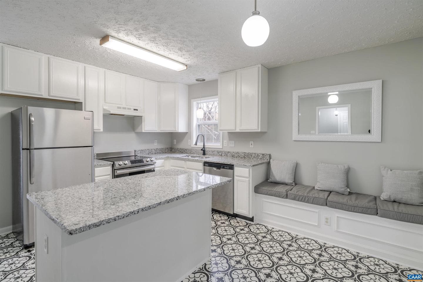 5860 Bearwood Rd photo 13