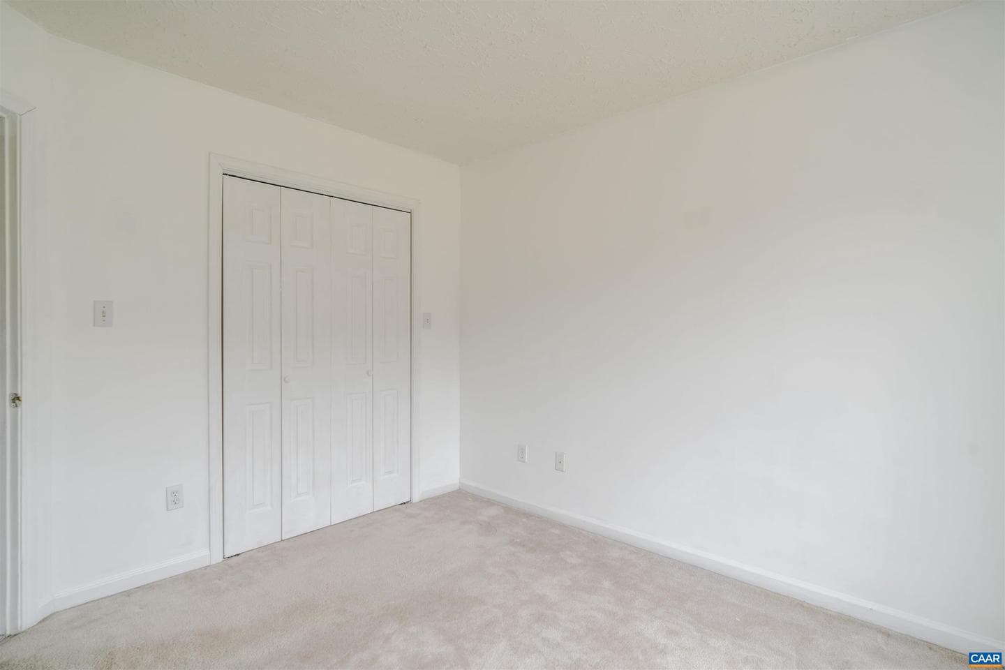 5860 Bearwood Rd photo 48