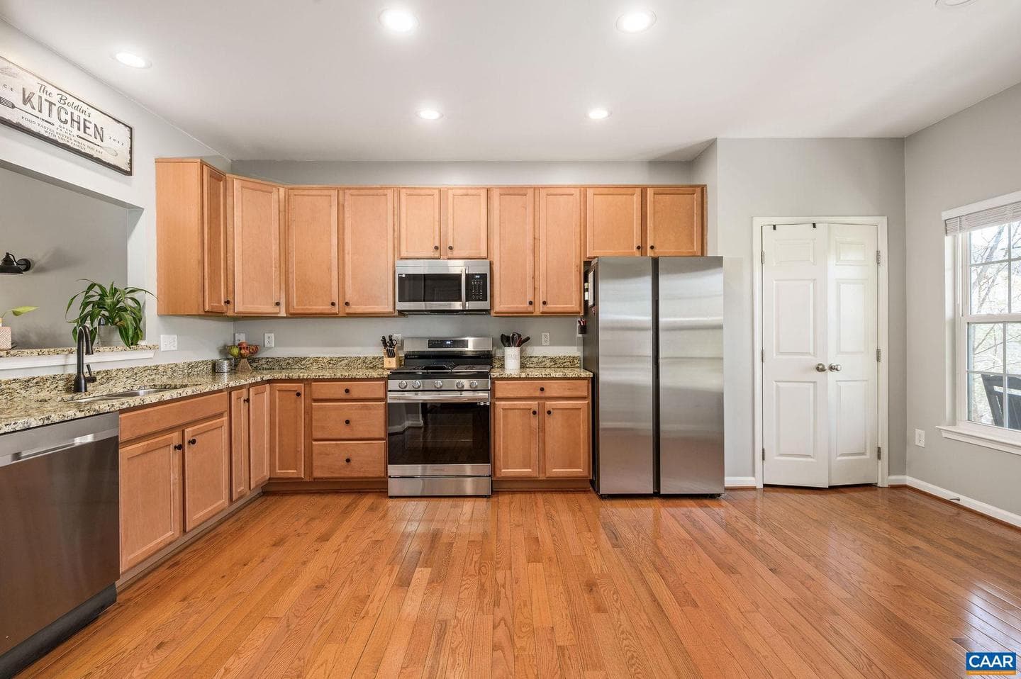 123 Sydney Way photo 10