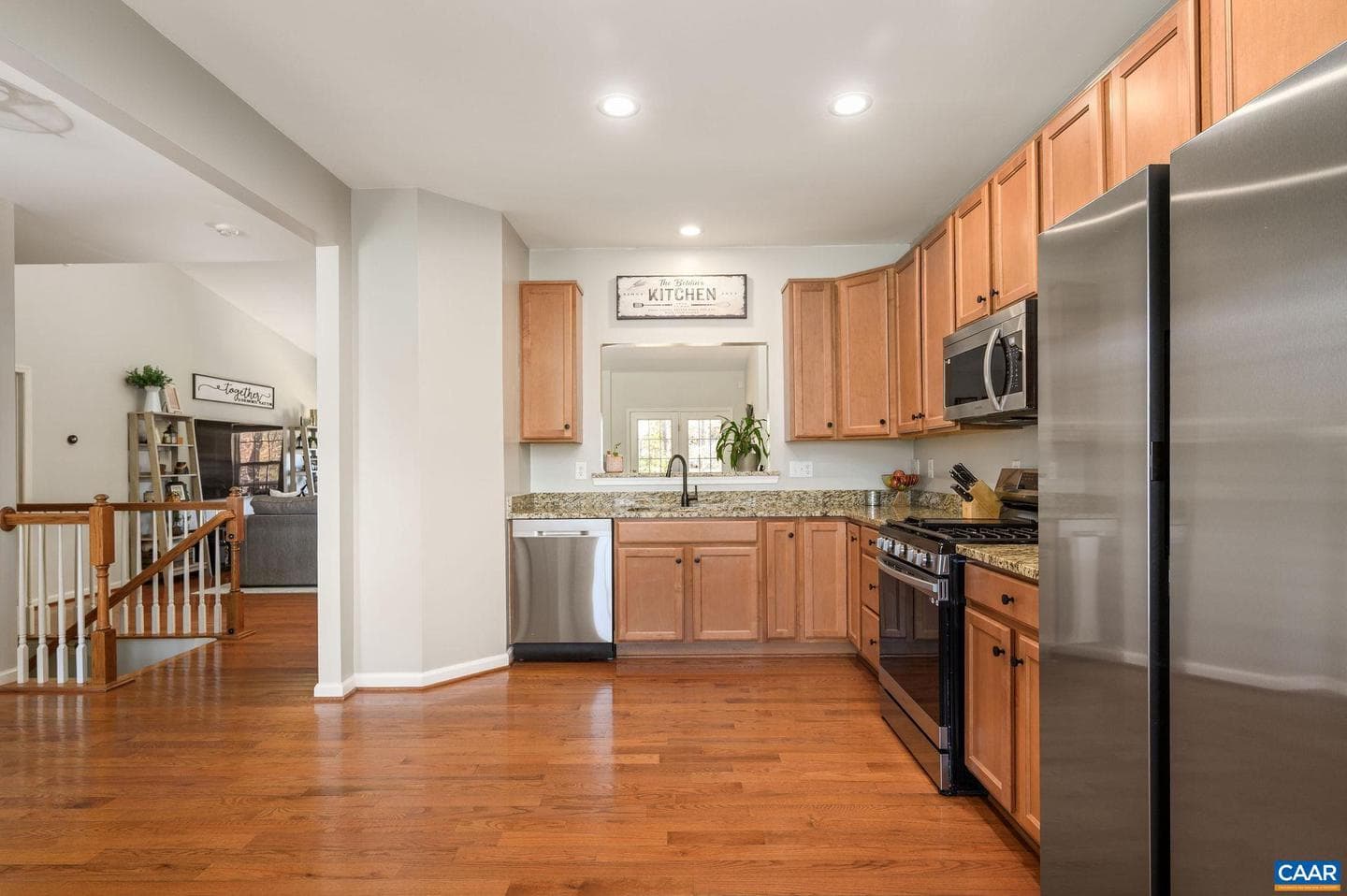 123 Sydney Way photo 9