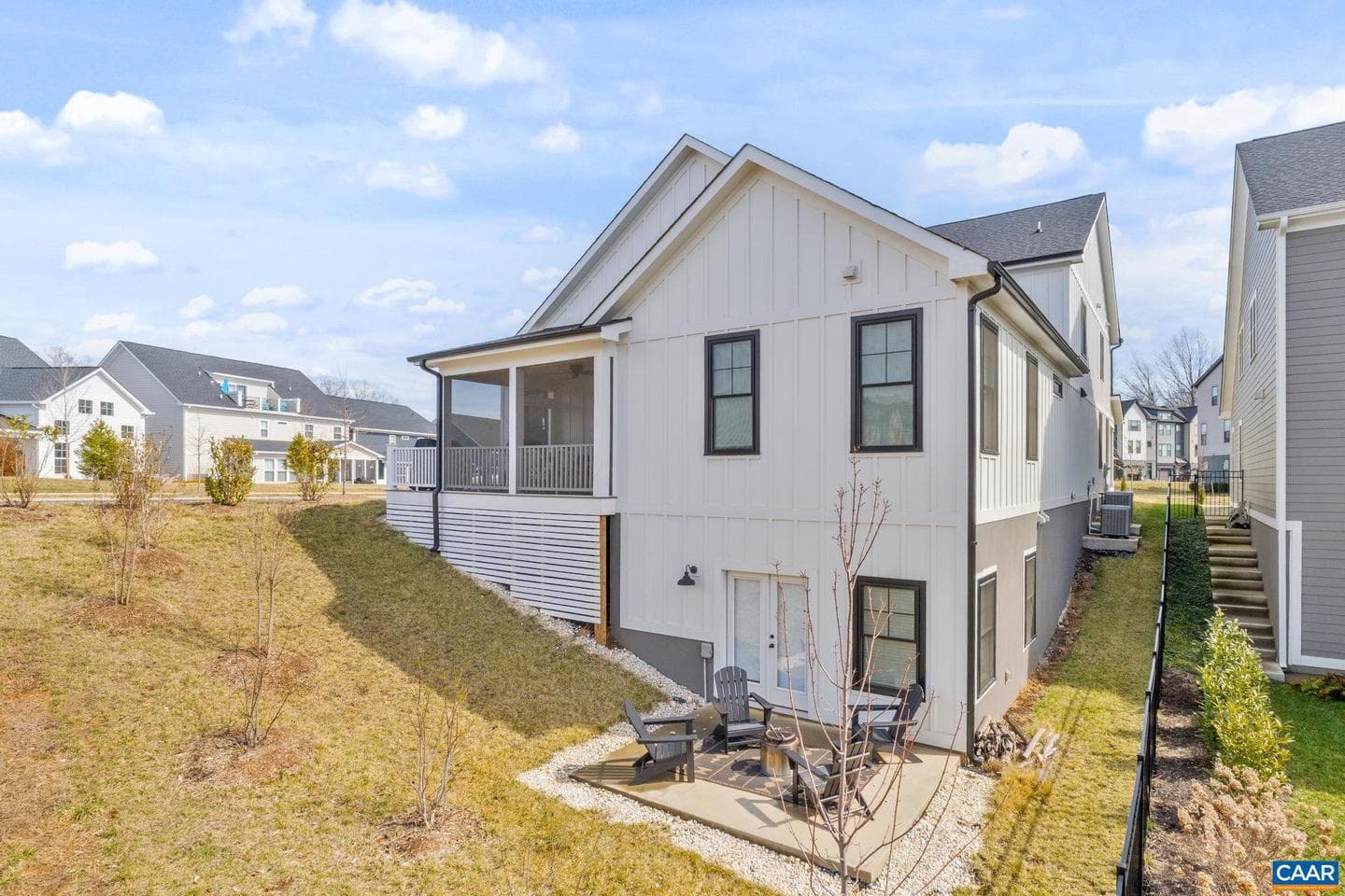 2206 Fowler Cir photo 46