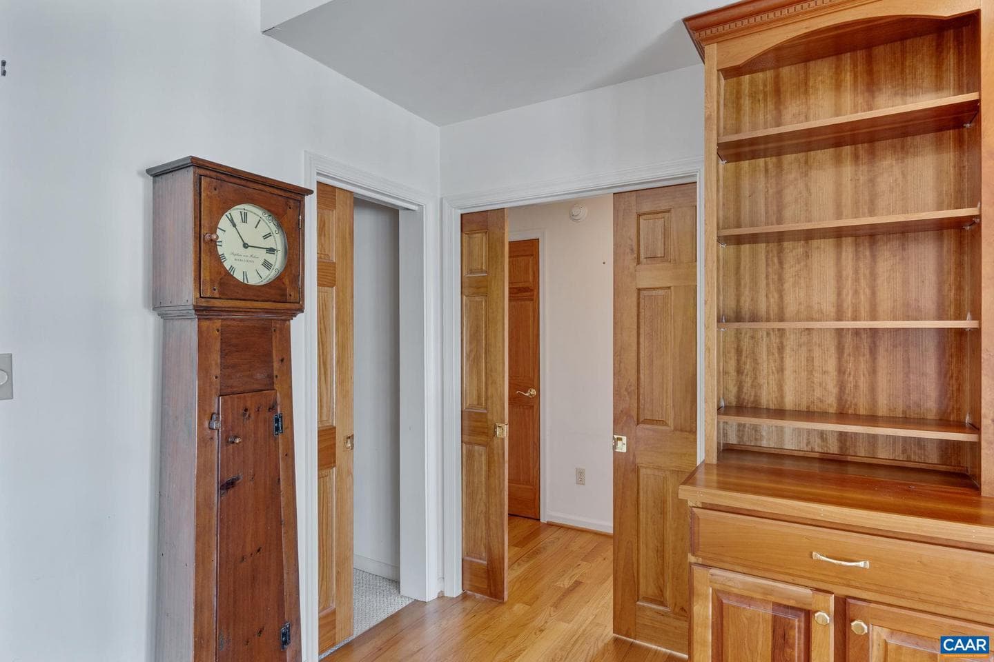 24 Fleetwood Dr photo 28