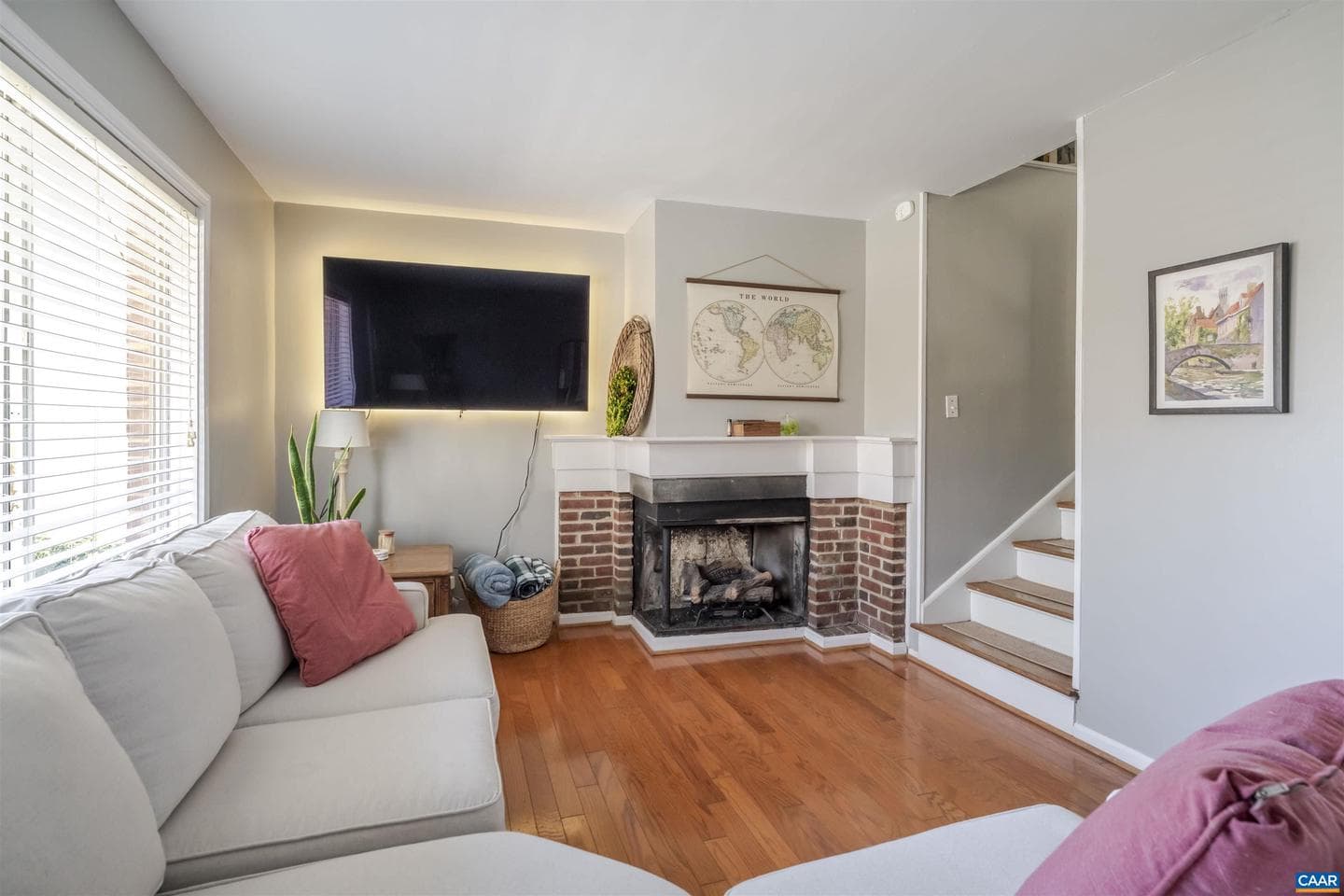 409 Valley Road Ext #a photo 4