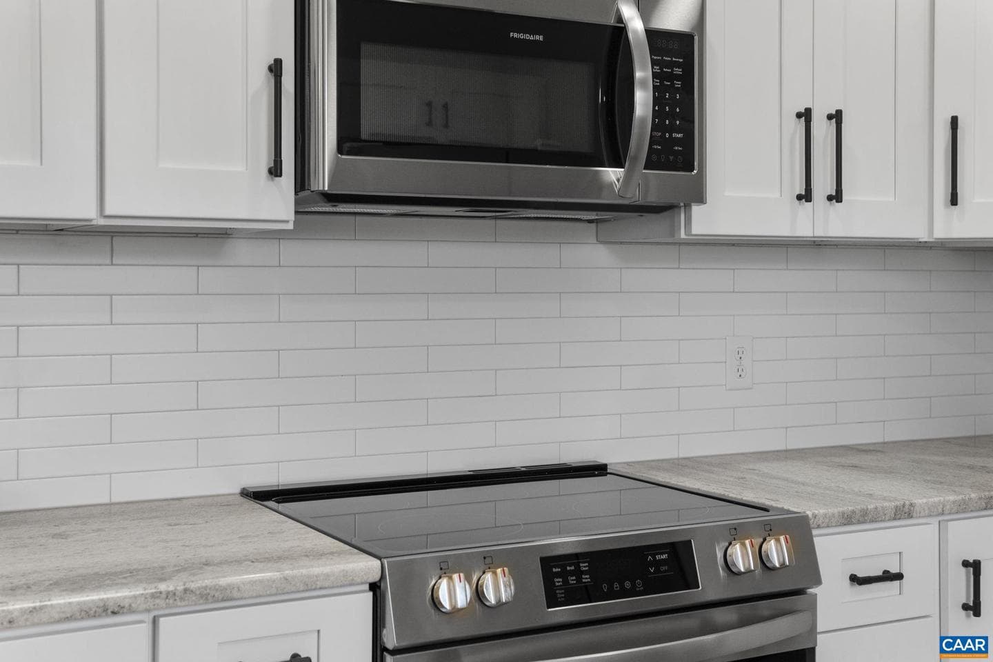 140 Dogwood Hts photo 12