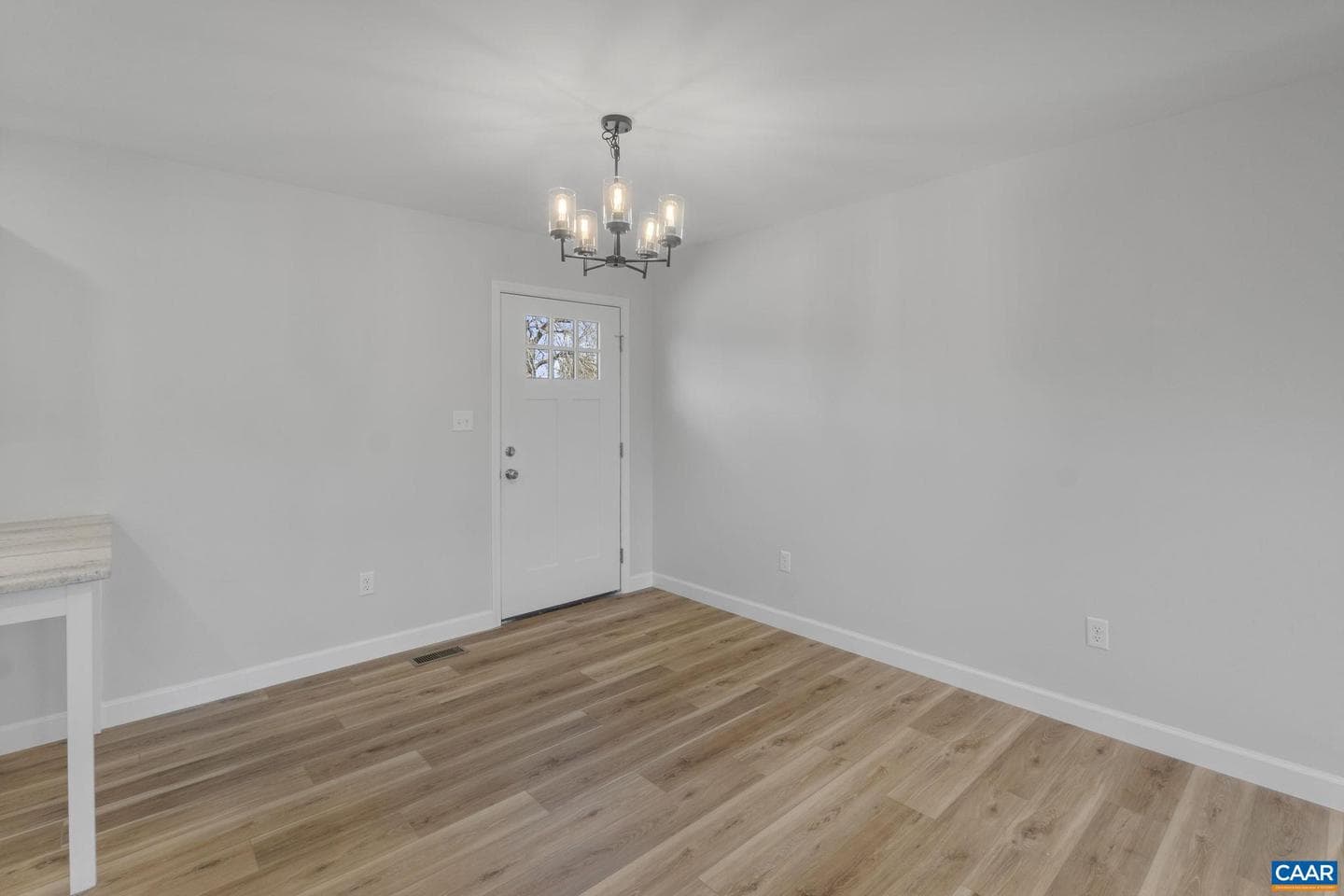 140 Dogwood Hts photo 21