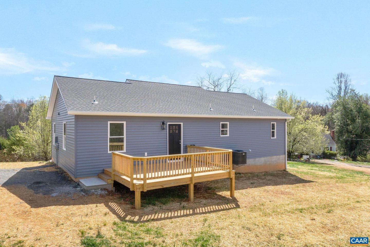 140 Dogwood Hts photo 38