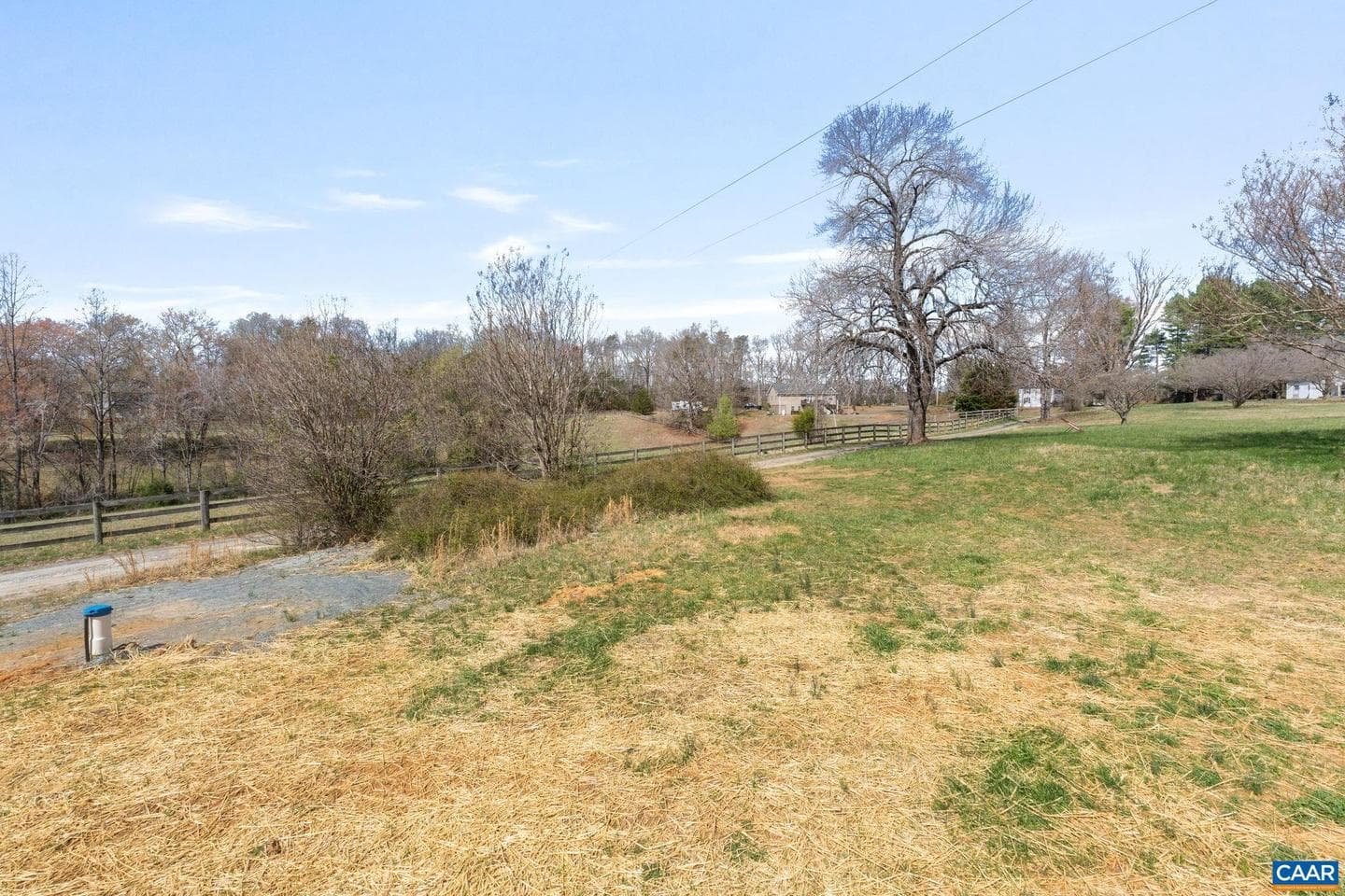 140 Dogwood Hts photo 42