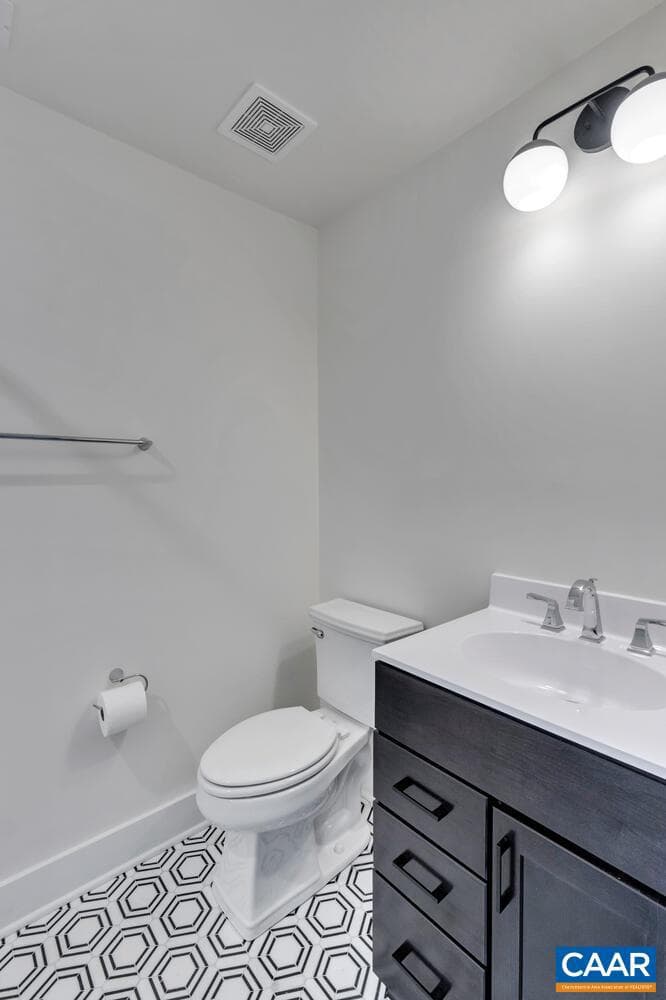42 Borthwick St photo 26
