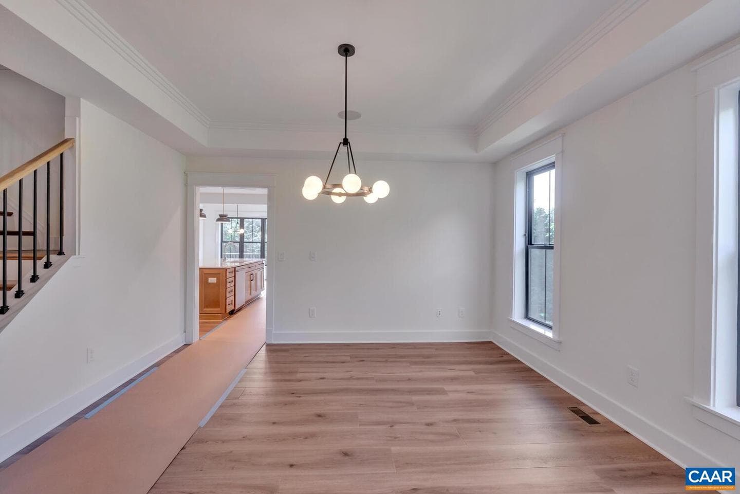 42 Borthwick St photo 6