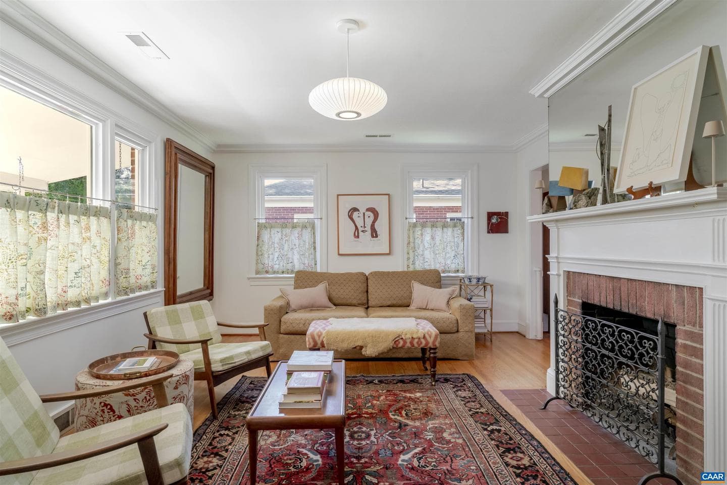 1531 Rugby Ave photo 4