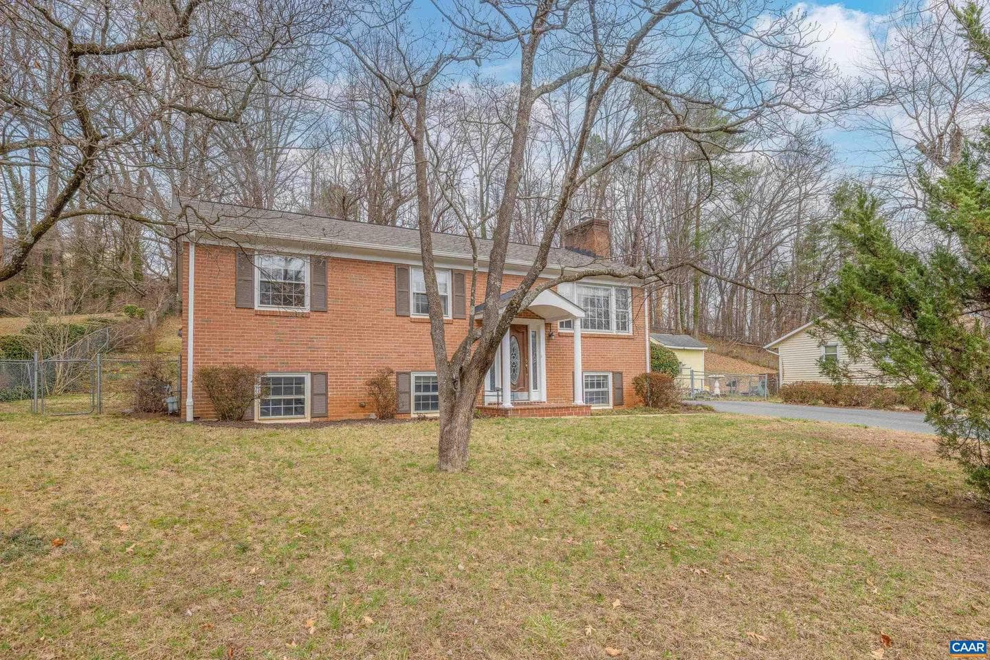2417 Commonwealth Dr photo 43