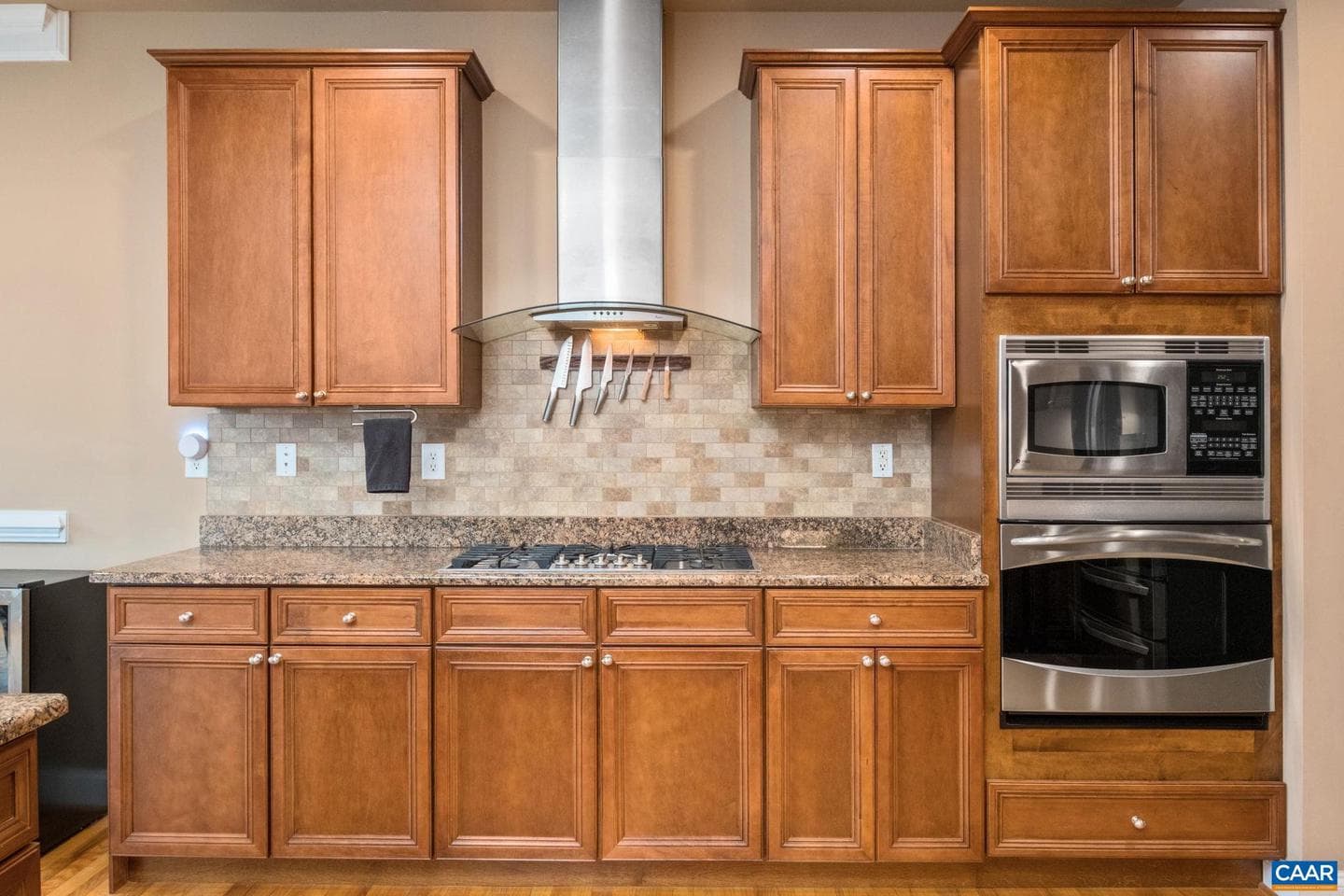 612 London Ct photo 20