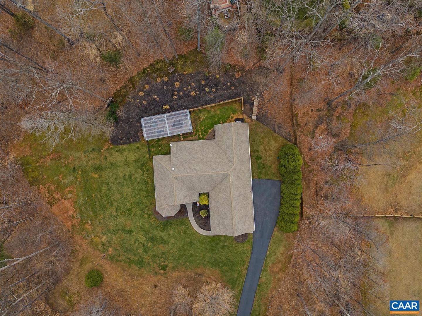 612 London Ct photo 7