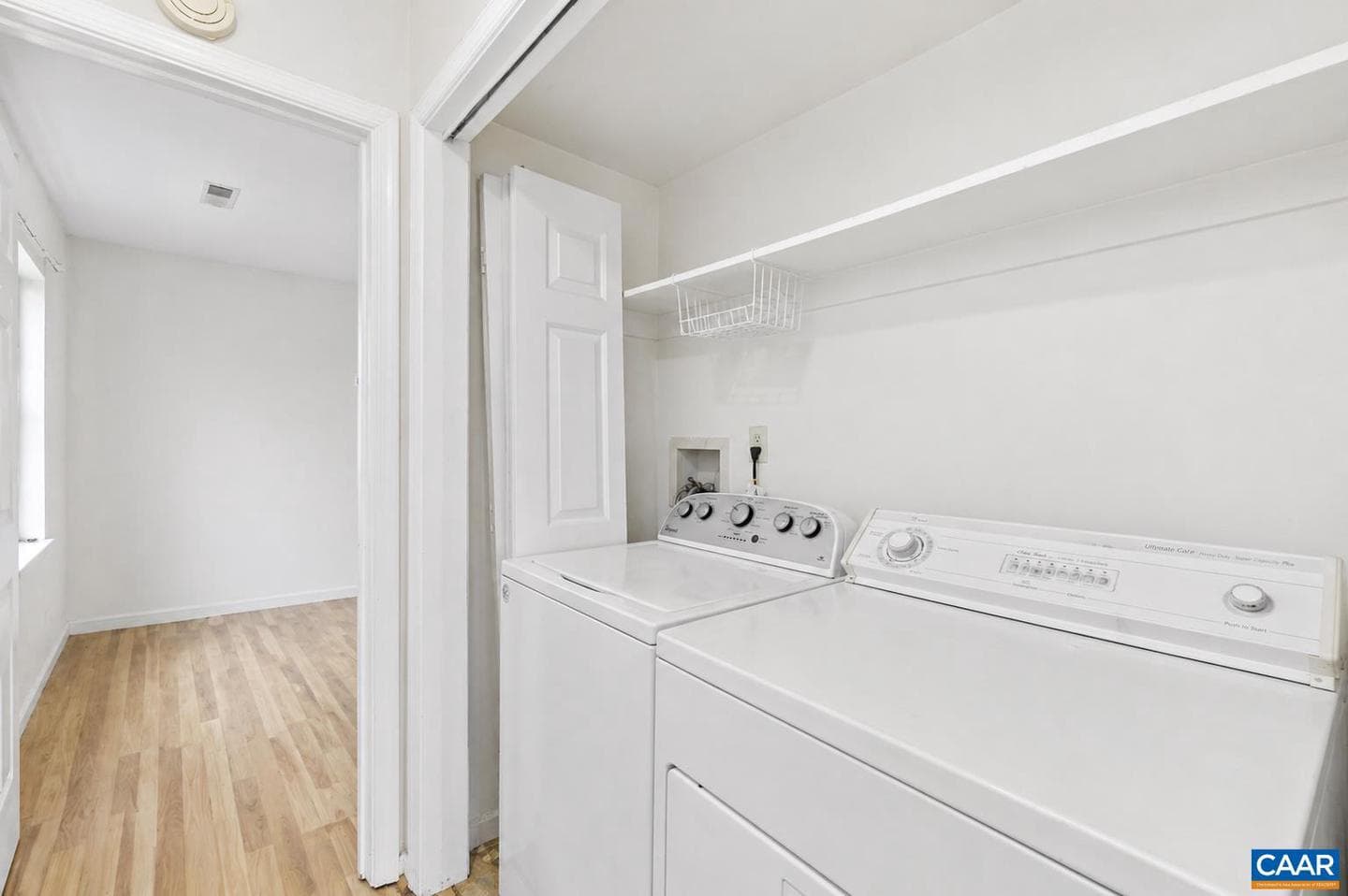 1250 Clifden Grn photo 10