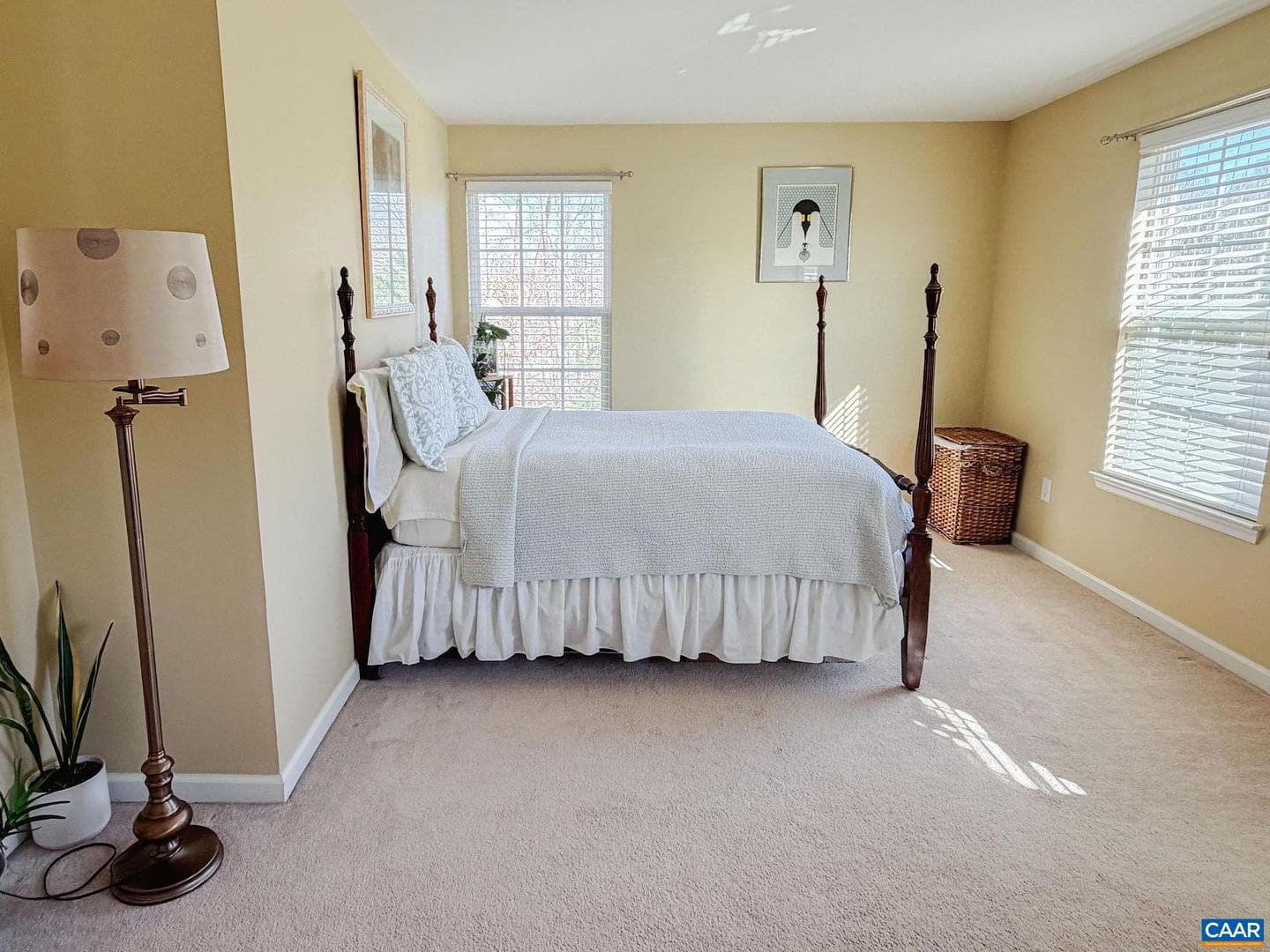 566 Justin Dr photo 36