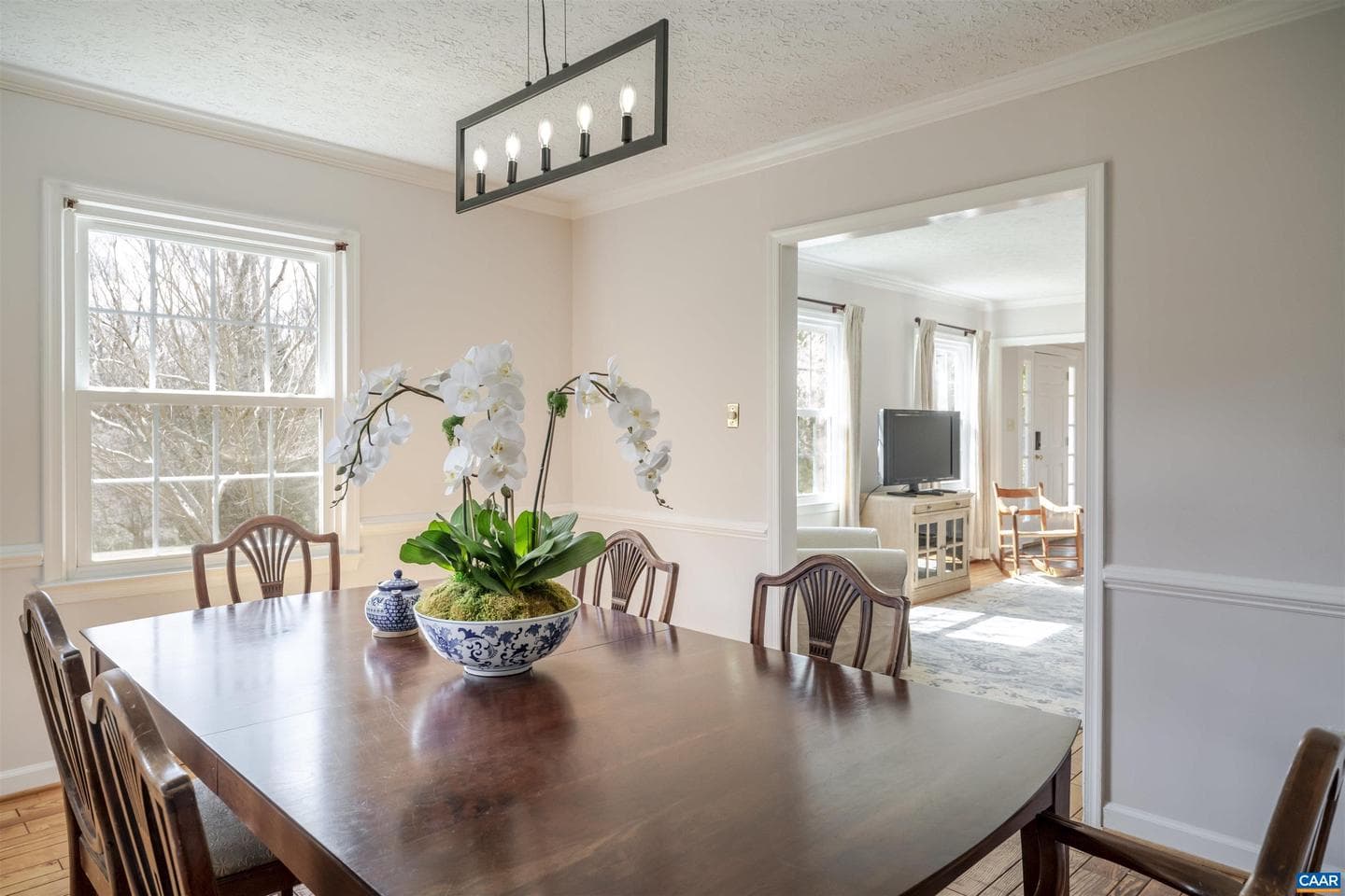 2750 Leeds Ln photo 9