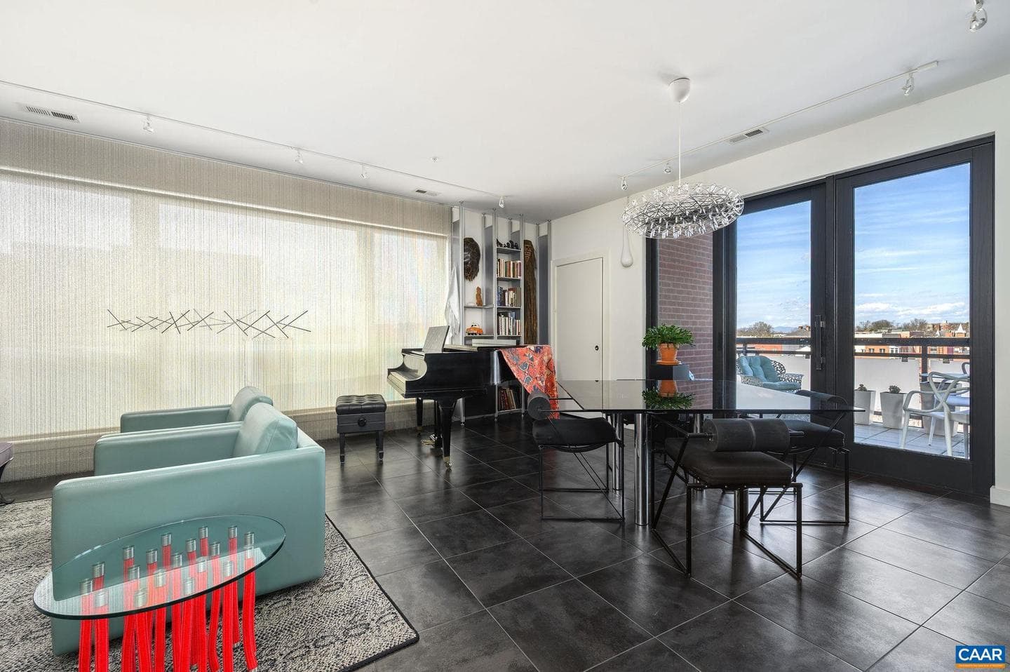 200 Garrett St #515 photo 3