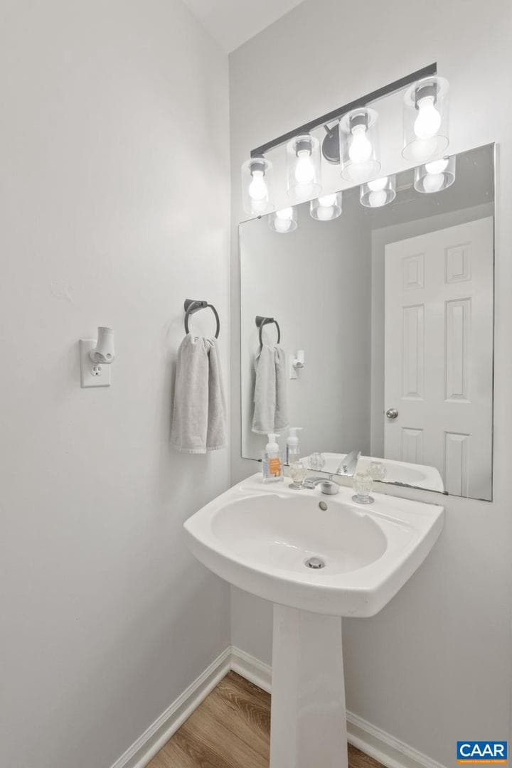3278 Gateway Cir photo 19