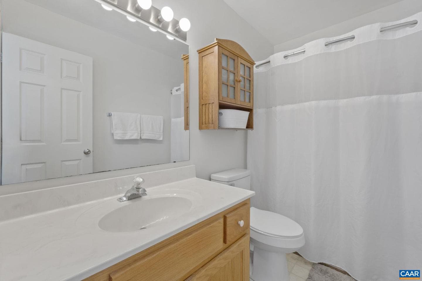 3278 Gateway Cir photo 22