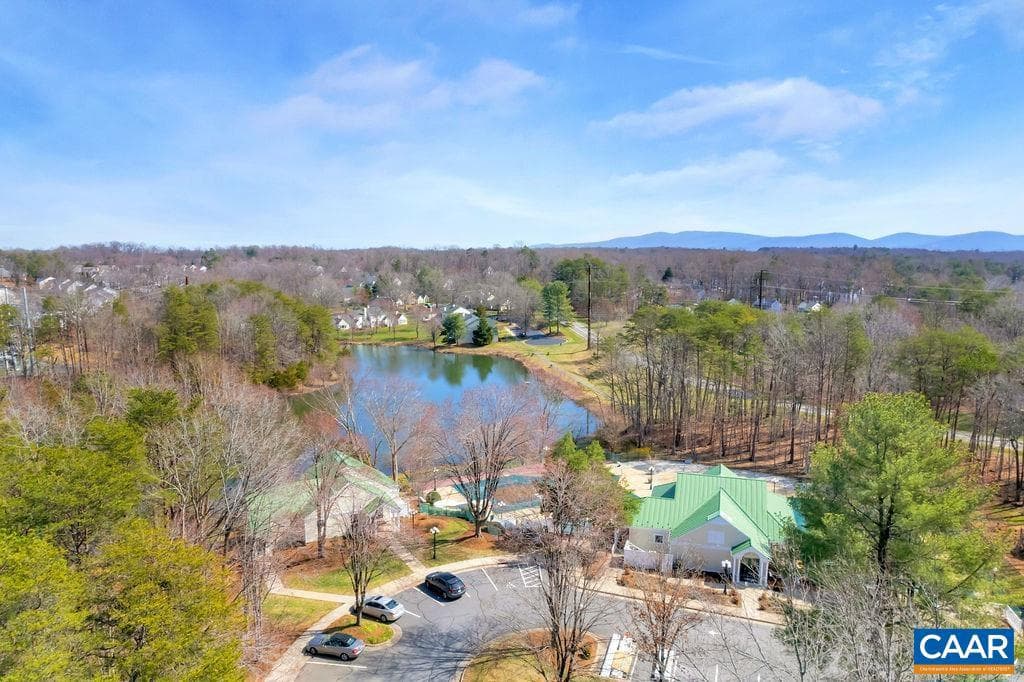 3278 Gateway Cir photo 36